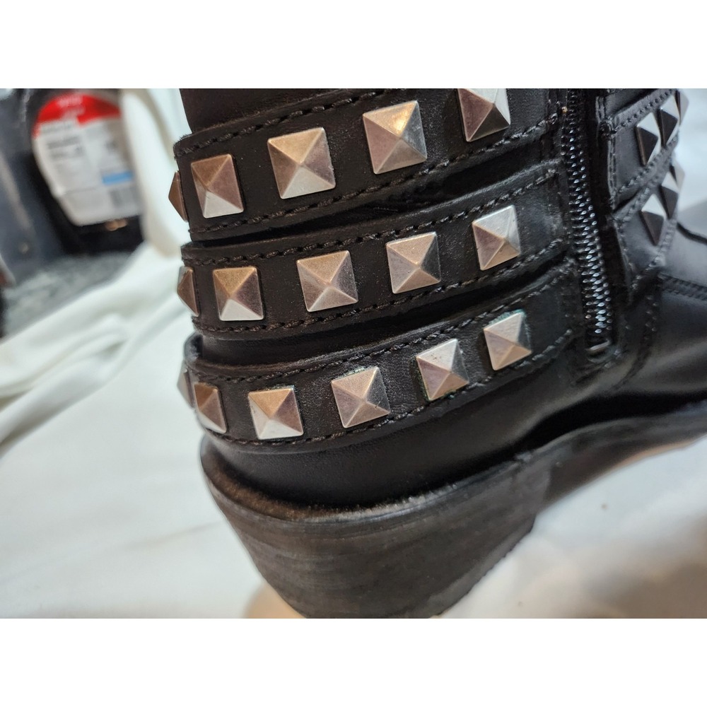 Harley Davidson~Ladies~Black Leather Boots~Biker~Studs~ D87029~Size 9M~Excellent - Picture 12 of 16